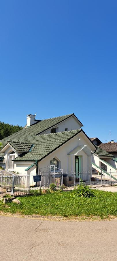Appartamento Santorini Sremska Mitrovica Esterno foto